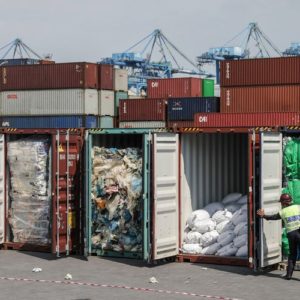 Asia está harta de la basura occidental